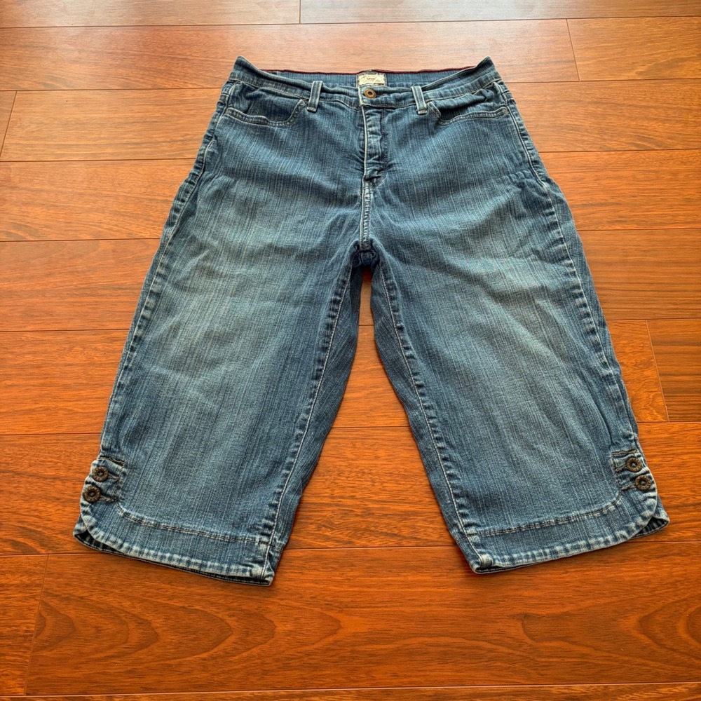Y2K Levis 512 Perfectly Slimming Capri Jeans Blue Denim Button Hem Size 12 28"